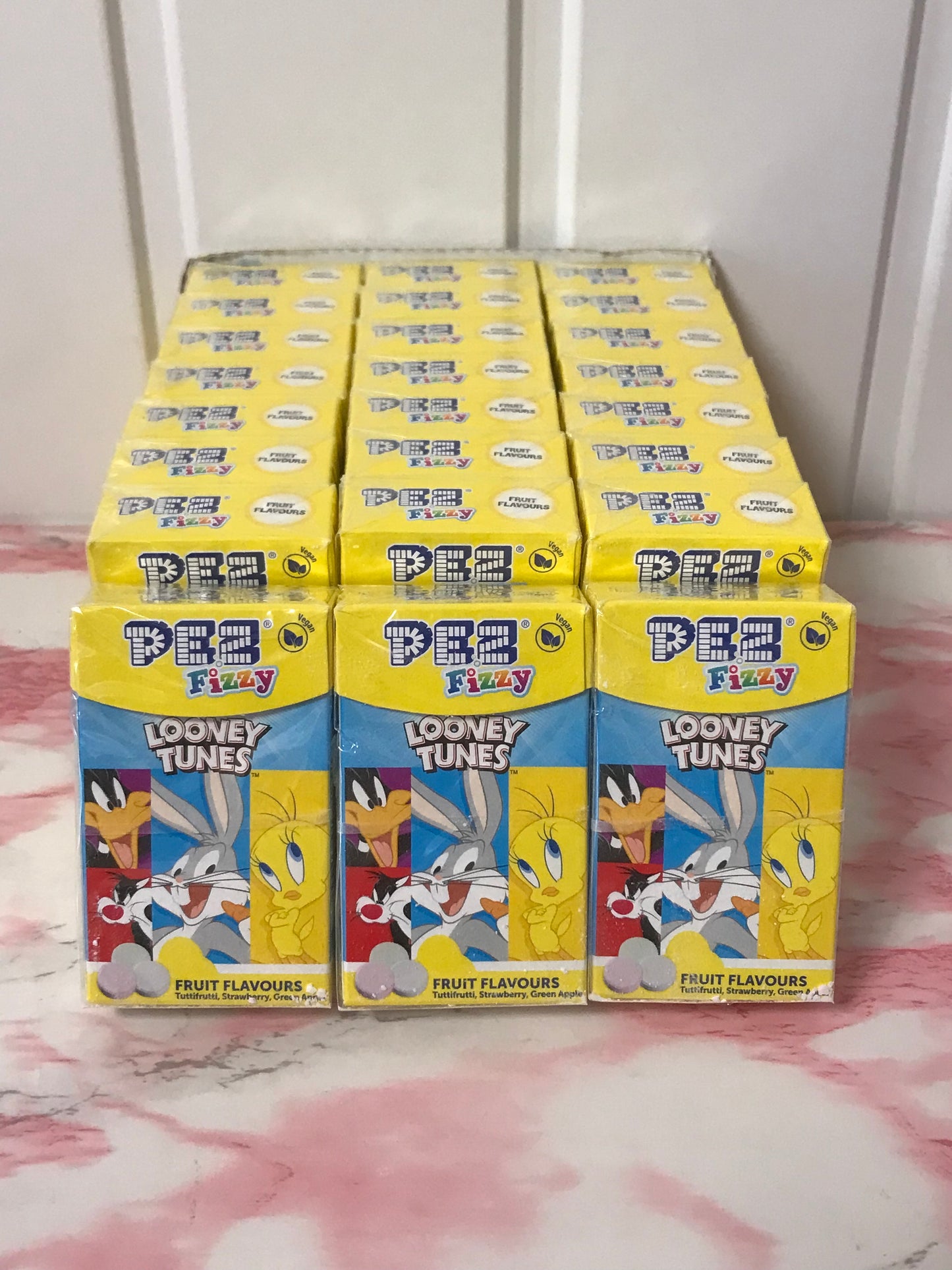 Pez fizzy flip top box